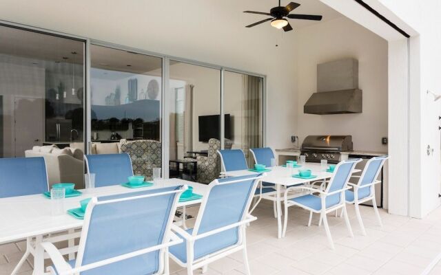 Villa Villa Contempo 5 Bedroom Reunion