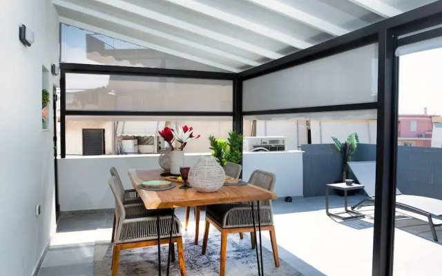Glyfada Luxury Design Penthouse With Prive Terrace