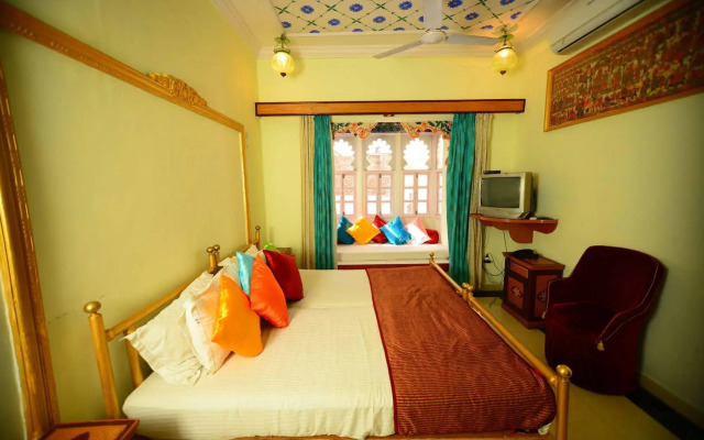 Anjani Hotel