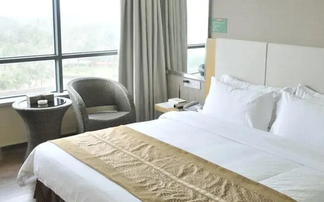 Harbour Plaza Holiday Hotel