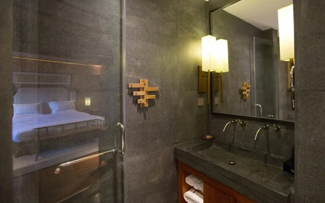 The Willow Hotel