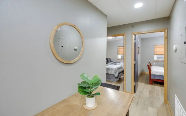 Modern Yankton Apartment Near Riverside Park!