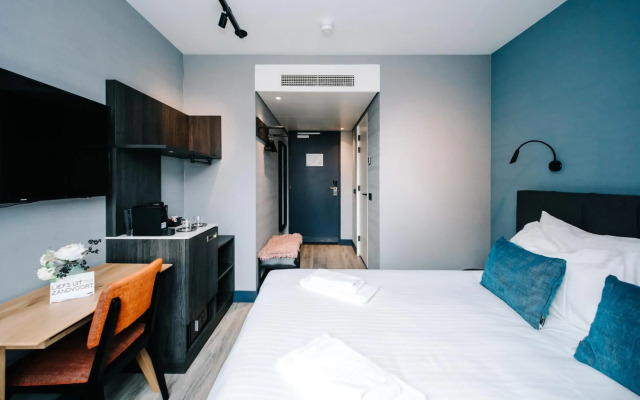 Amsterdam Beach Hotel