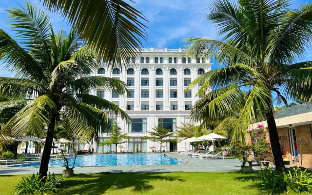 Celina Peninsula Resort