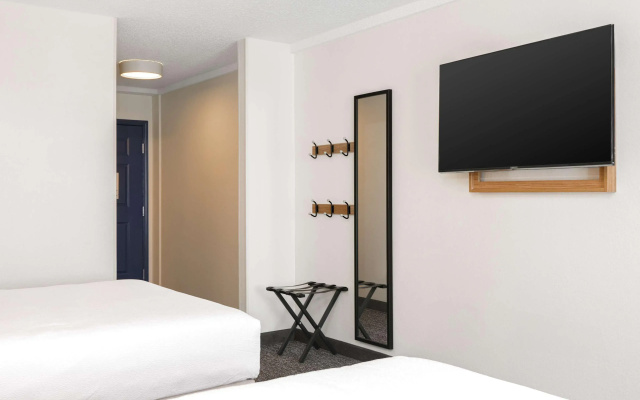 Spark by Hilton Orangeburg