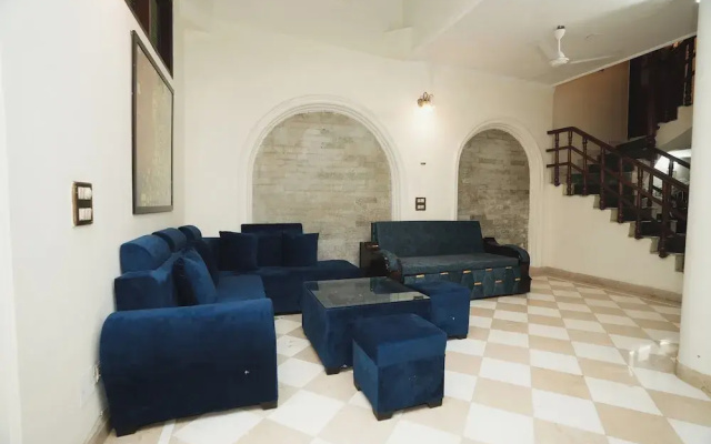 Mintstar Apartment And Suites