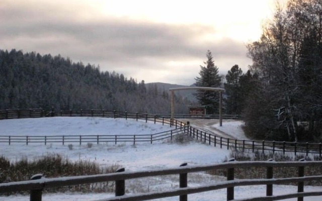 Bar W Guest Ranch