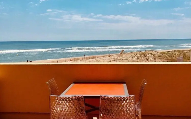 Magnifique T2 piscine mer wifi clim parking