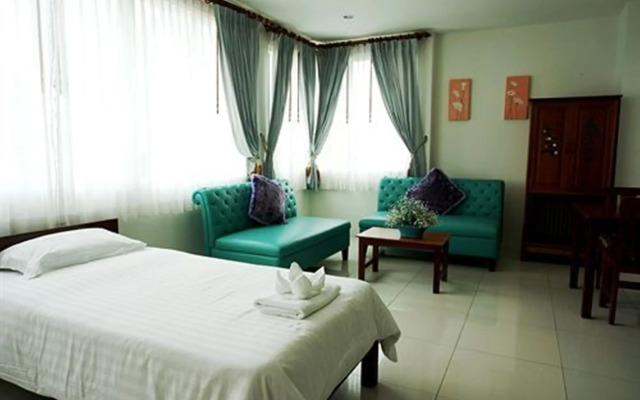 Smile Hua-Hin Resort