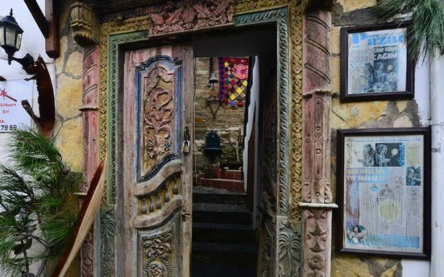 Sihirbazin Evi