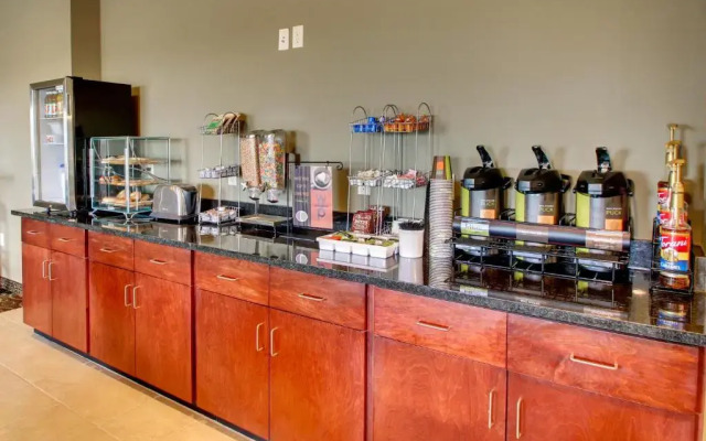 Cobblestone Inn & Suites - Lamoni