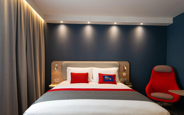 Holiday Inn Express Bordeaux - Lormont by IHG