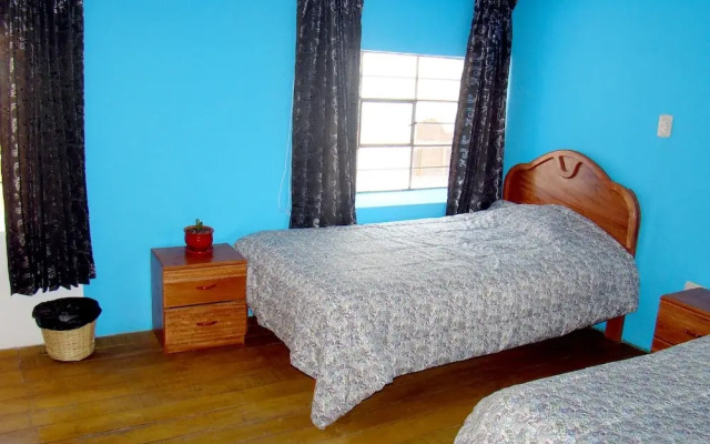 Tupackers Hostel
