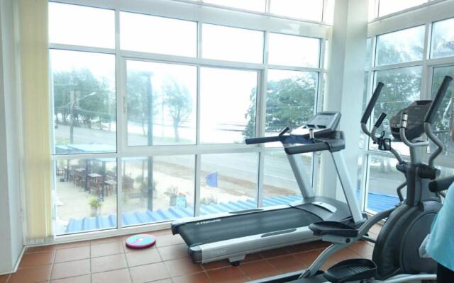 Grandblue condominium Room401 LeamMae phim Beach