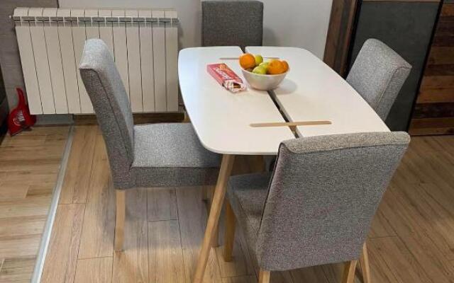 Iznad Oblaka~B-Apartman-16