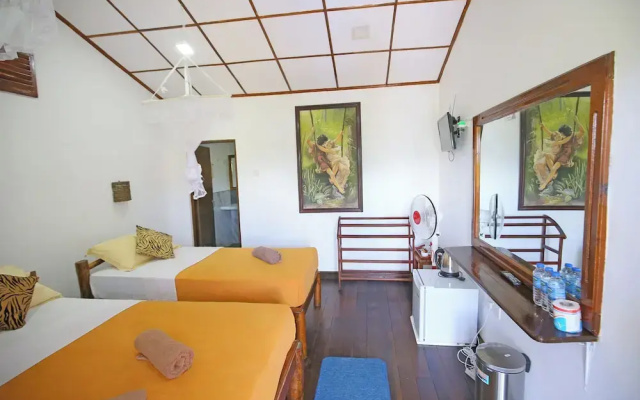 Ella Rawana Den Hotel