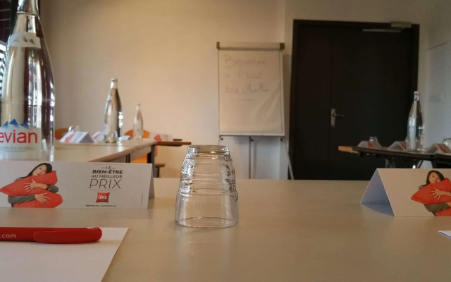 Ibis Aurillac