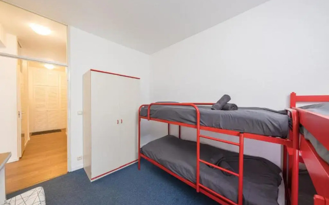 Westhinder 200m From Sea