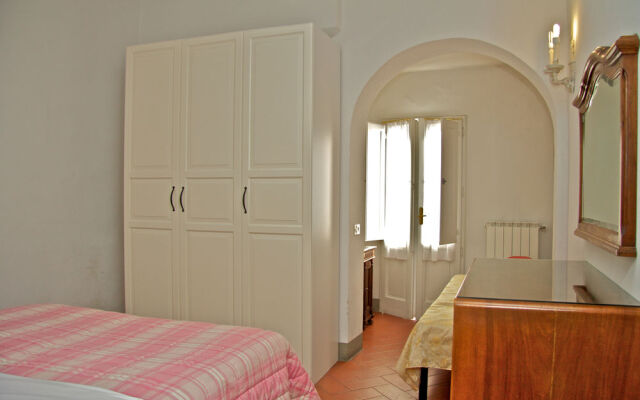 Alex Guest House