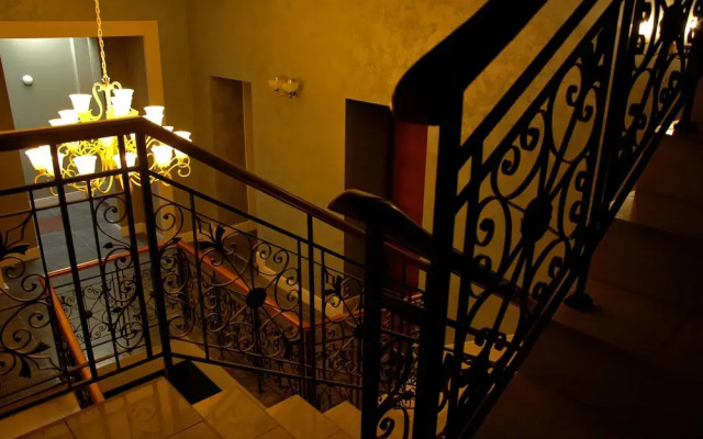 D31 Hotel & Apartments