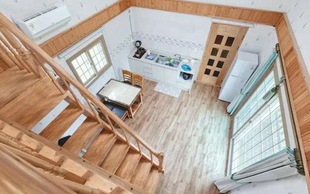 Jeju Kkumkkuneun Jeju Pension