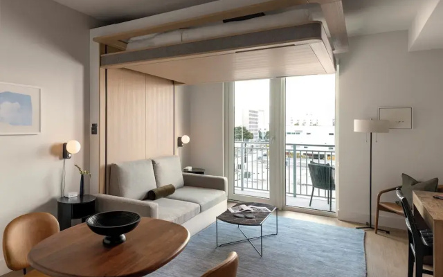 Mint House Tampa Downtown by Kasa