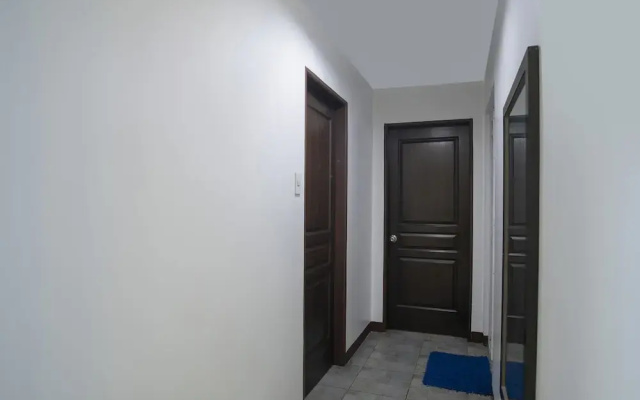 OYO 549 Sajj Bldg