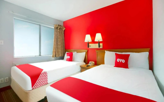 OYO Hotel Houston Southwest I-69