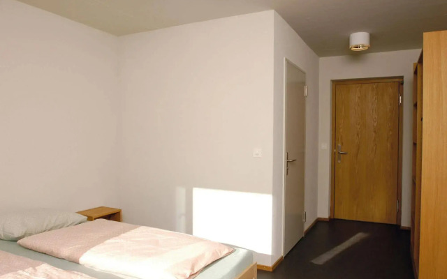 Youth Hostel Valbella