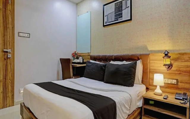 Hotel Blue Inn Residency