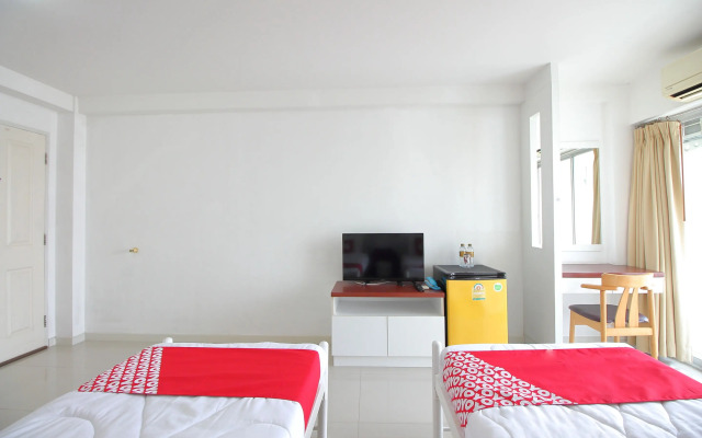 Super OYO 498 Ladawan Villa