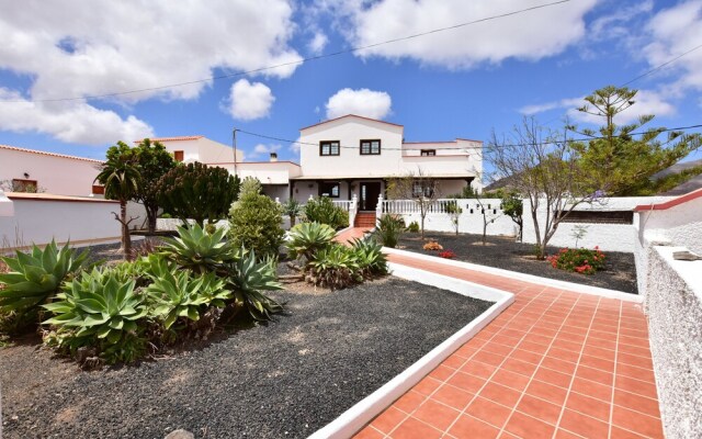 Fuerte Holiday Villa Angel Indoor Pool