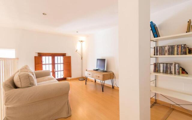 Abades Giralda Suite by Valcambre