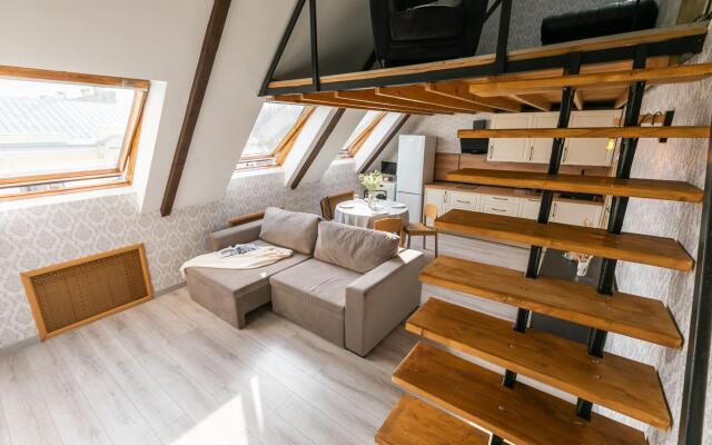 FlatStay (ФлэтСтей) на набережной реки Фонтанки 8