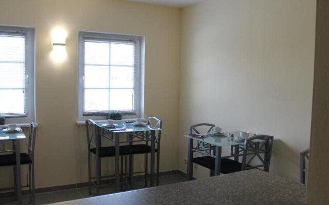 Hotel Pension garni Schwerin-Unterkunft