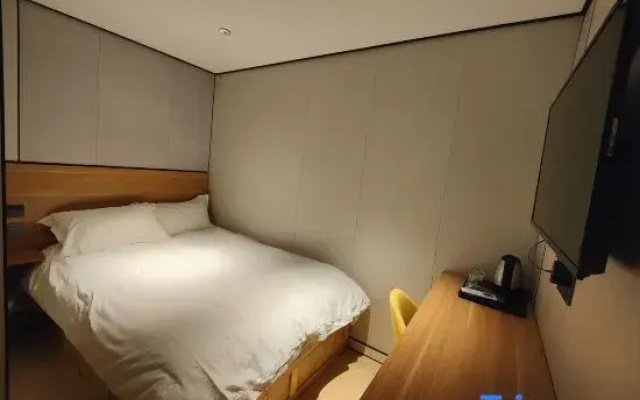 Lanxi Hotel