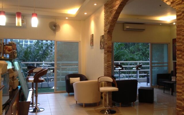 View Talay 6 Condominium by Honey