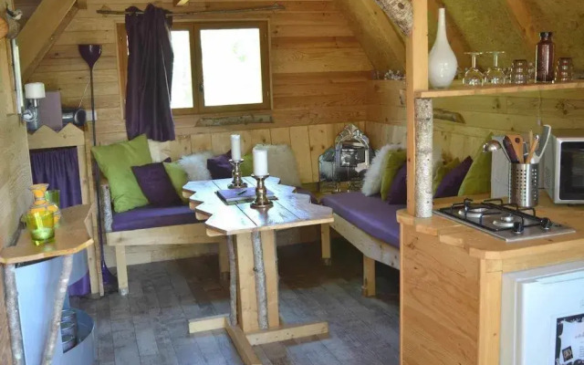 Le Nid dans les Bruyères