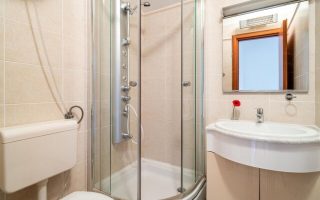 Awesome Apartment in Dubrovnik With Wifi and 2 Bedrooms