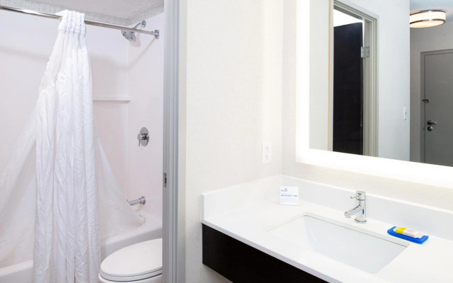 Holiday Inn Express West Cincinnati by IHG