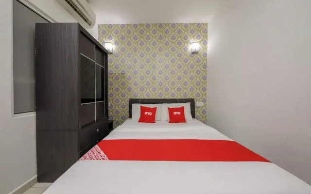 OYO 89497 Dream Nur Hotel