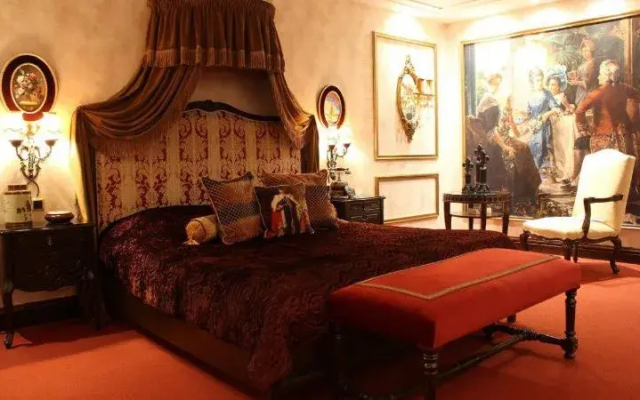 Javad Hotel