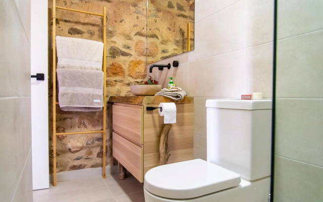 Hutton Vale Farm Jha Stone Cellar