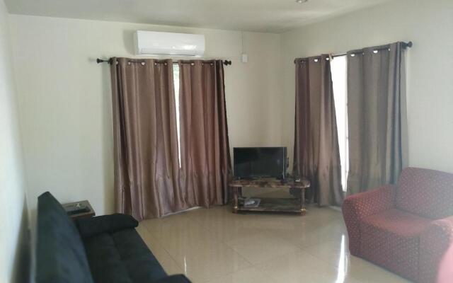 Kuinis Guesthouse