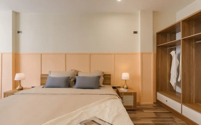 Tamundi Homestay Train street view