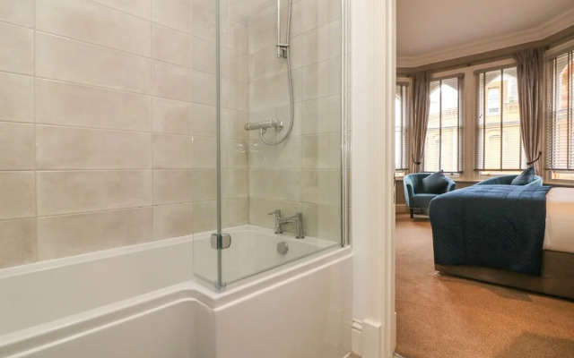 7 Belgrave Apartments