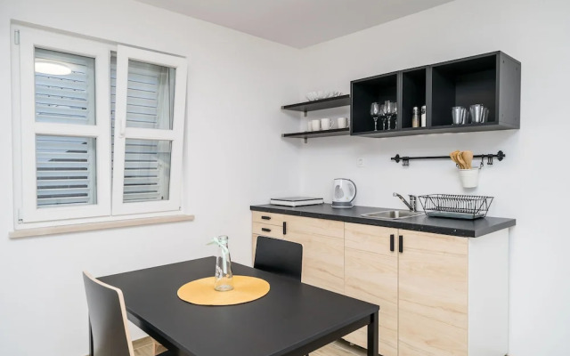 Residence & Pool Villa Schwarz Suites