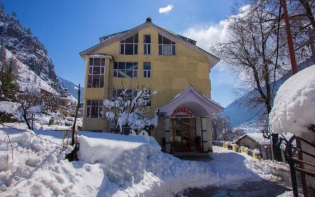 Khushboo Resorts
