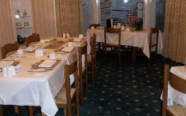 Clunie Guest House