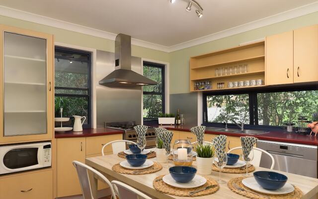 Jacaranda Cottages